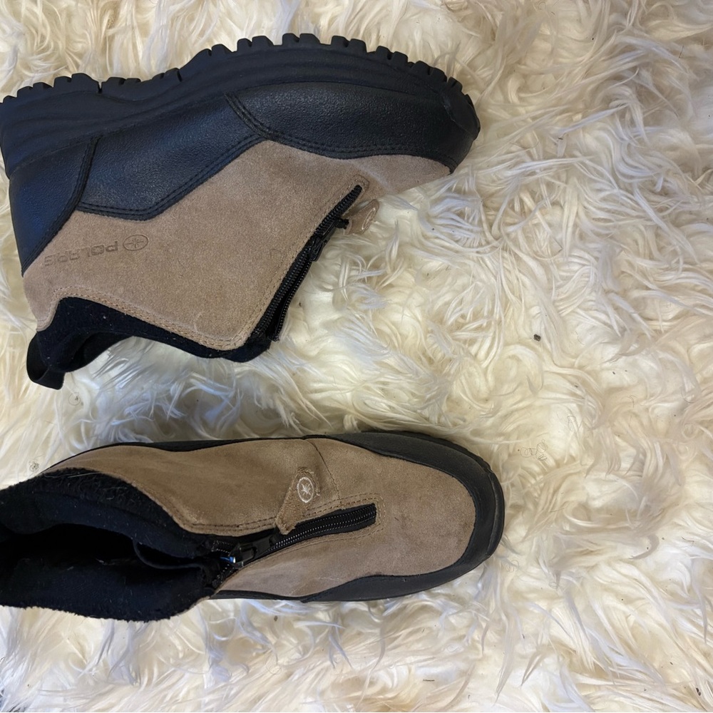 Polar Women's Tan Suede Ankle Booties